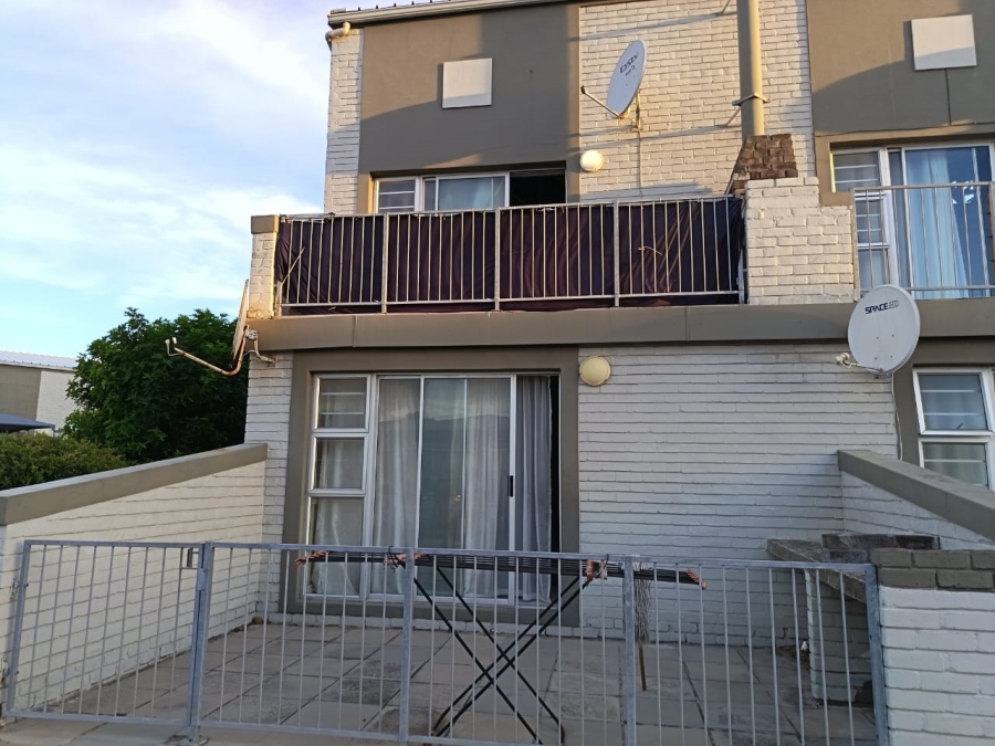 1 Bedroom Property for Sale in Humewood Eastern Cape